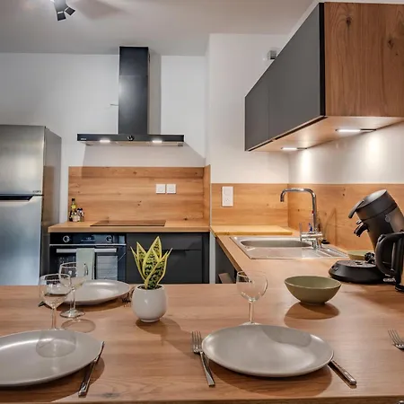 Le Stan - Centre - Terrasse & Parking Gratuit - Commerces A Proximite *