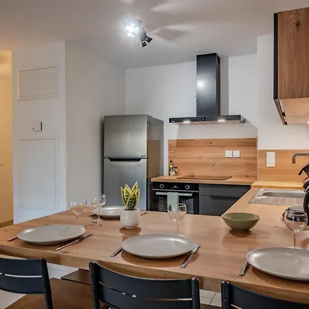 Le Stan - Centre - Terrasse & Parking Gratuit - Commerces A Proximite アパート *